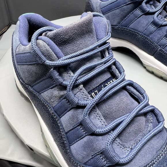 Nike Air Jordan 11 Retro Low GG Blue Moon 580521-408 Youth Sz 5.5Y Women Size 7 main image 4